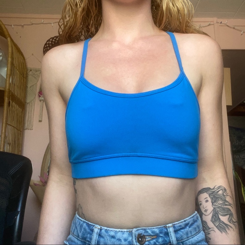 NWOT lulu lemon aqua sports bra